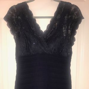 Navy Lace Cocktail Dress (Petite)